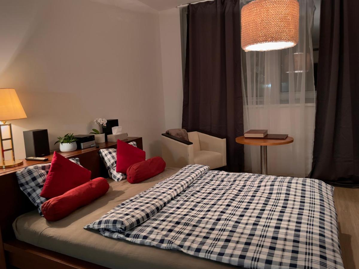 Harfa Apartment 30 - Prague — Photos 2
